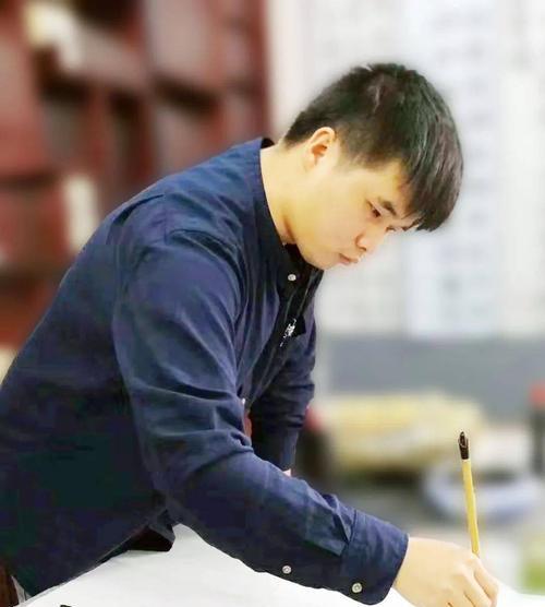 爱心无处不在（相信奇迹、坚持梦想）