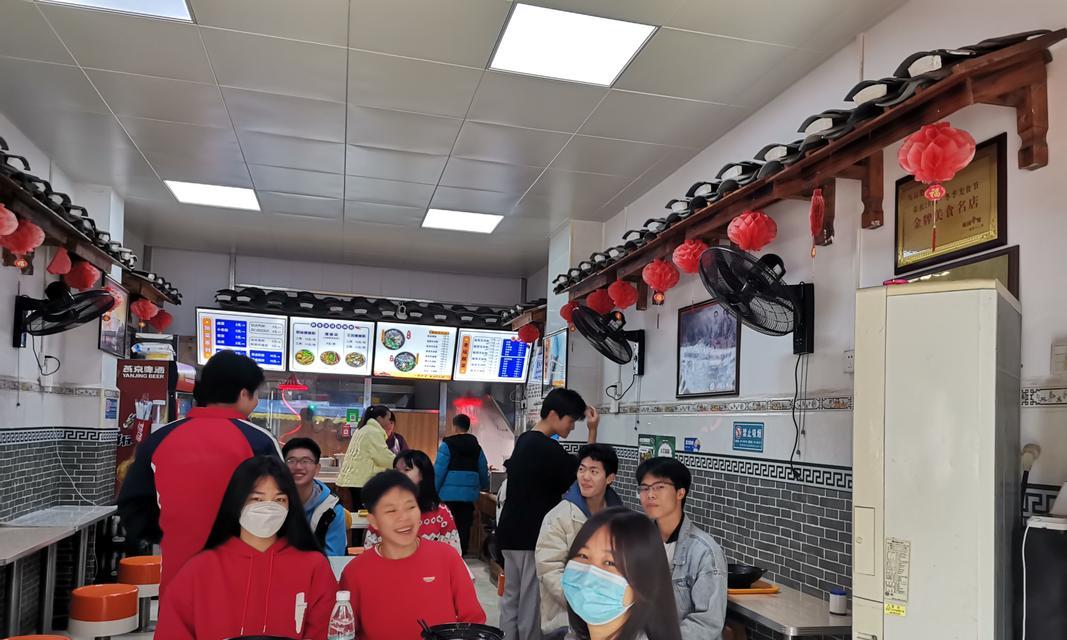小云的以亦师亦友（从陌生到友情，从指导到启发，一段不平凡的成长之路。）