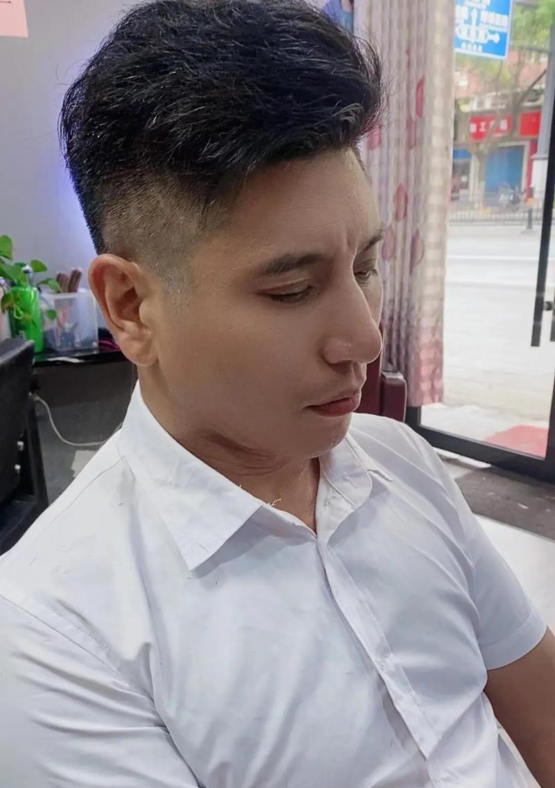 成功背后的坚持与奋斗