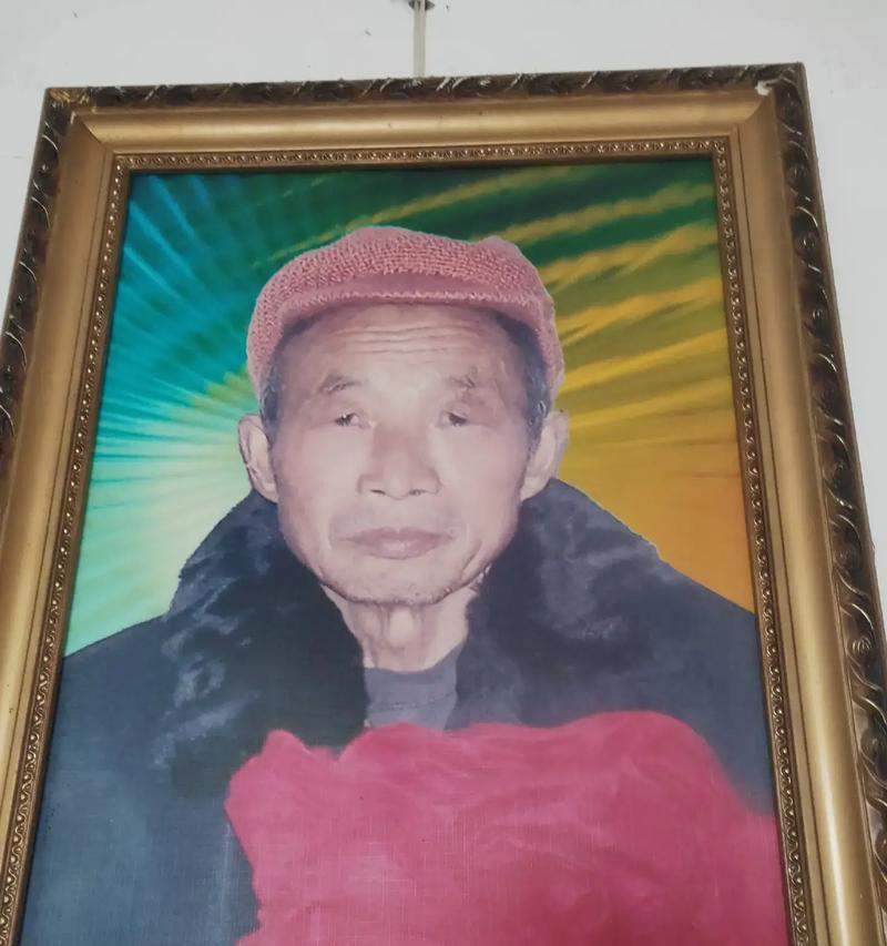 一把沉甸甸的伞（妈妈最珍贵的礼物）