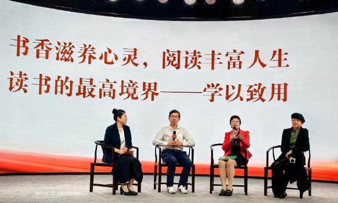 成长路上的礼物（珍贵的记忆与情感见证）