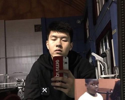 一个会让你捧腹大笑的生活故事（一个会让你捧腹大笑的生活故事）