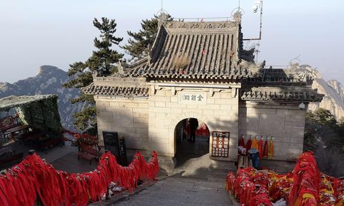 相遇在意外，永存于心（两个陌生人之间的不解之缘）