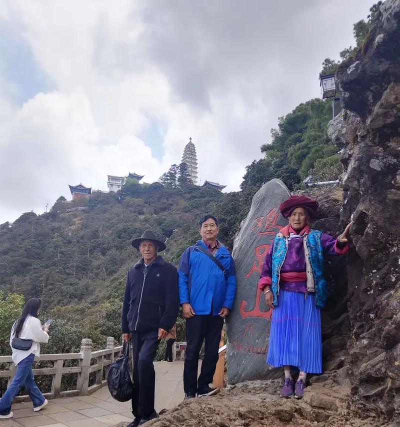 水底的亲情（融入自然的家庭）