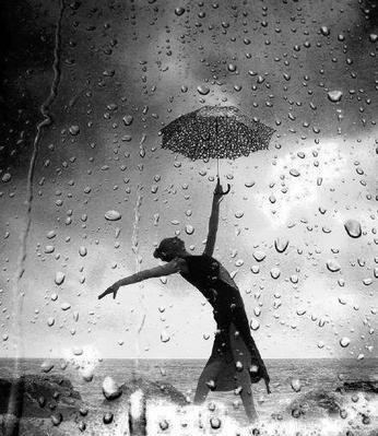 雨中的故事（一场淋湿了灵魂的暴风雨）