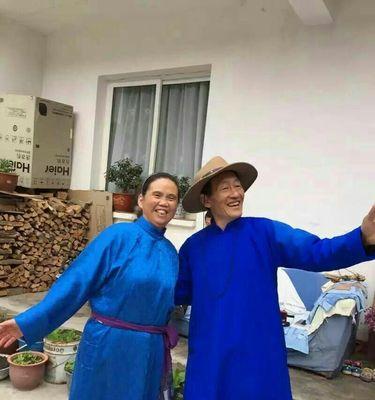 一个充满爱的家庭（一个充满爱的家庭）