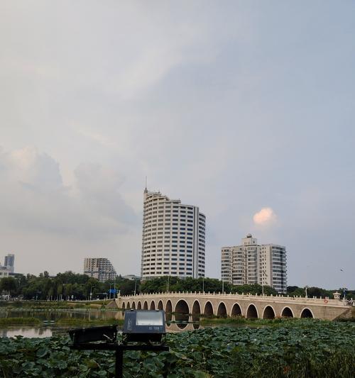 小故事我在路边看风景